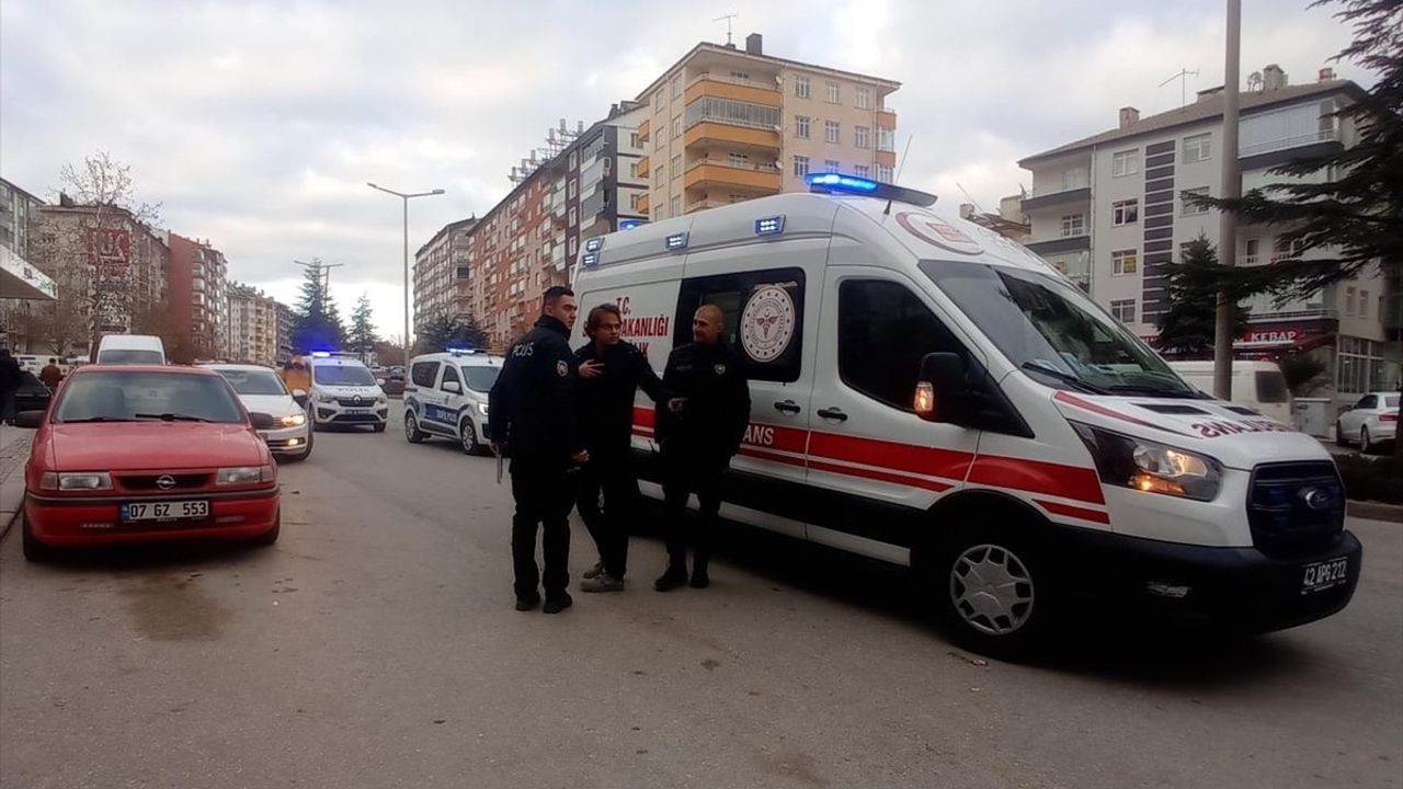 Konya'da İki Ayrı Trafik Kazasında Üç Kişi Yaralandı