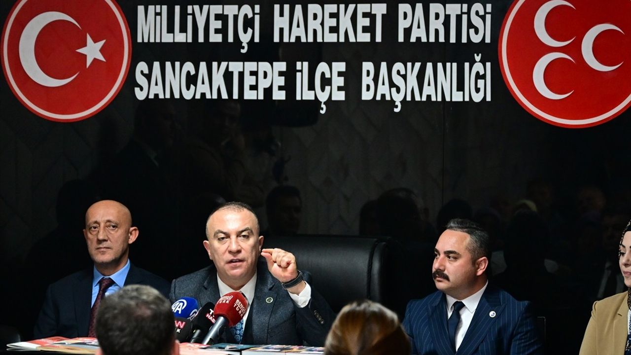 MHP Genel Başkan Yardımcısı Yönter İstanbul'da CHP'yi Eleştirdi