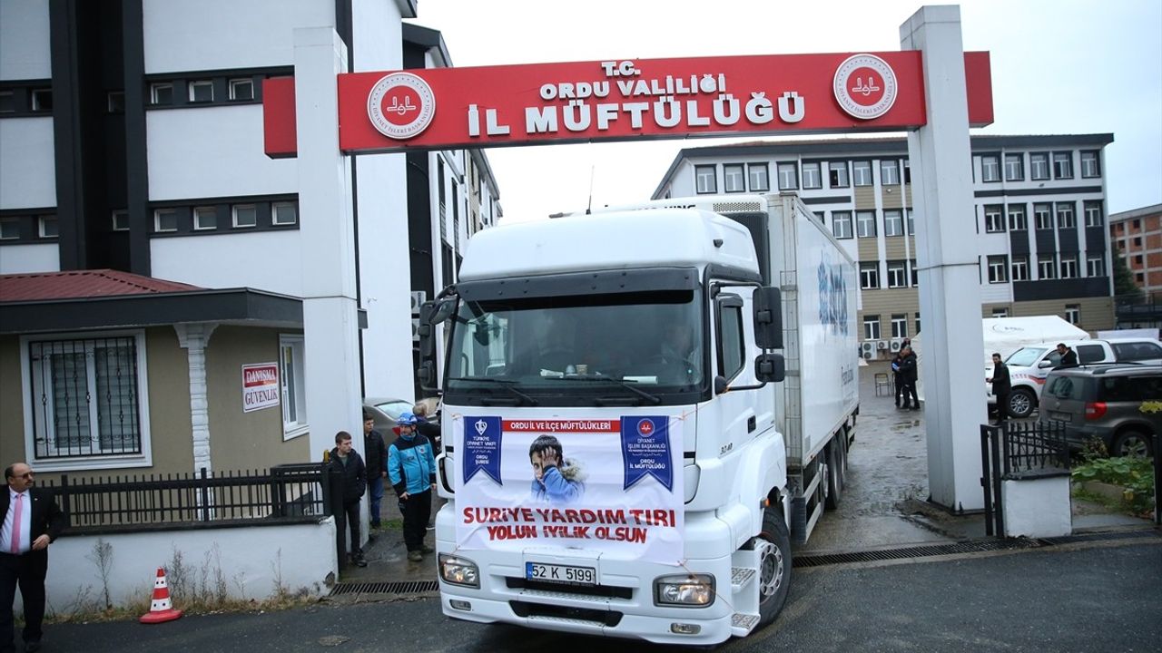 Ordu'dan Suriye'ye İnsani Yardım Gönderildi