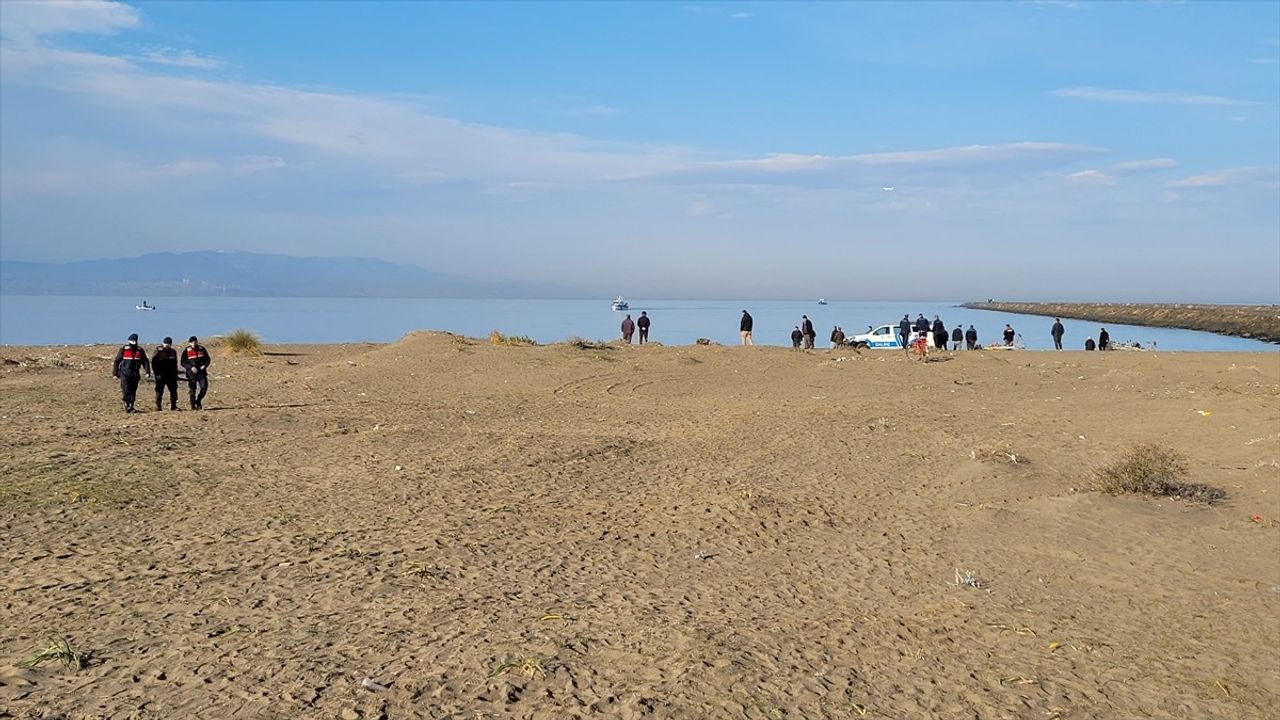 Samsun'da Kaybolan Balıkçılar İçin Arama Çalışmaları Devam Ediyor