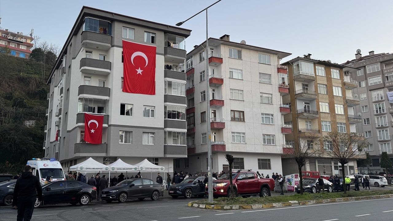 Şehit Teğmen Ceyhun Kalyoncu'nun Ailesine Acı Haber