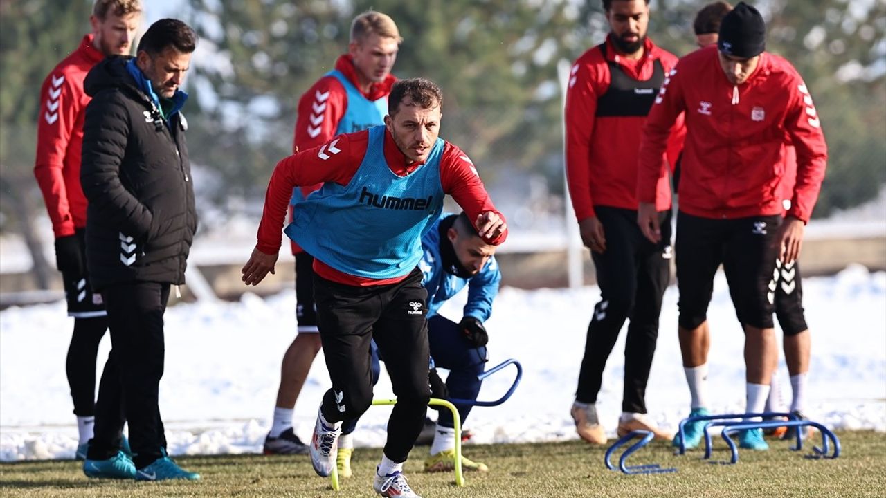 Sivasspor, Galatasaray Maçı Hazırlıklarını Sürdürüyor