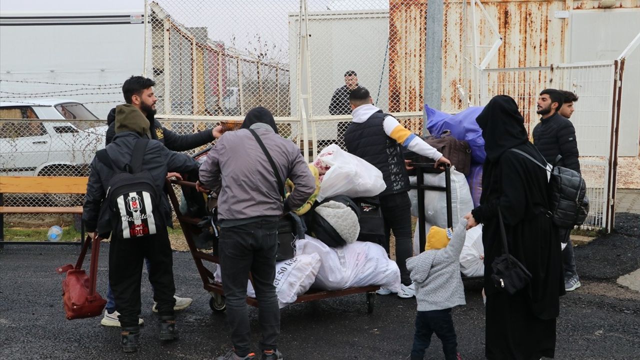 Suriyelilerin Kilis'ten Ülkelerine Dönüş Süreci Devam Ediyor