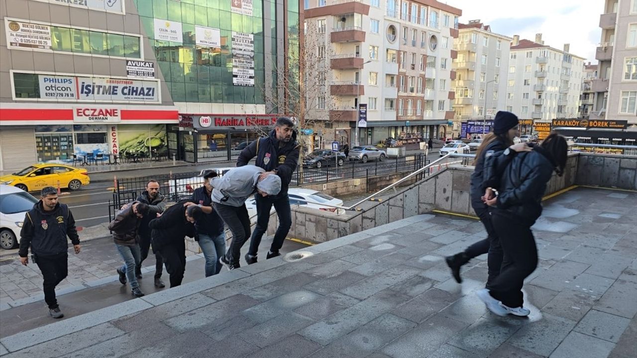 Tekirdağ'da Sahte Altın Satışı Yapan 5 Şüpheli Tutuklandı