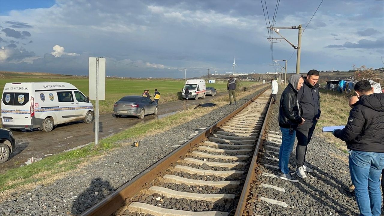 Tekirdağ'da Tren Kazası: Bir Kişi Hayatını Kaybetti