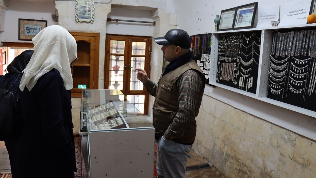 Telkari Sanatını Yaşatan Usta: Eyüp Sabri Tatlı