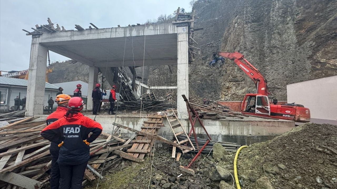 Trabzon'da İnşaat Çökmesi: 1 Ölü, 3 Yaralı