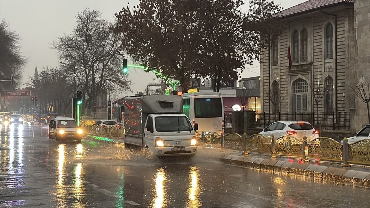 Trakya'da Sağanak Yağışlar Hayatı Olumsuz Etkiledi