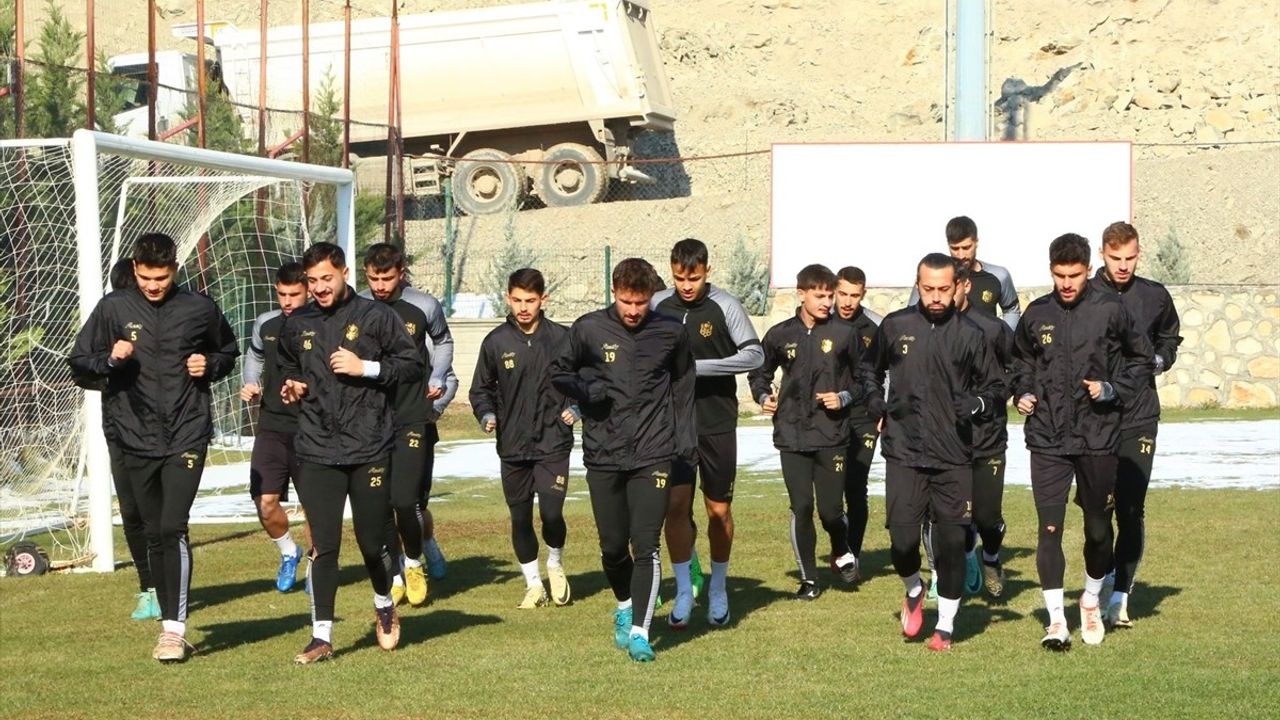 Yeni Malatyaspor Kocaelispor Maçına Hazırlanıyor