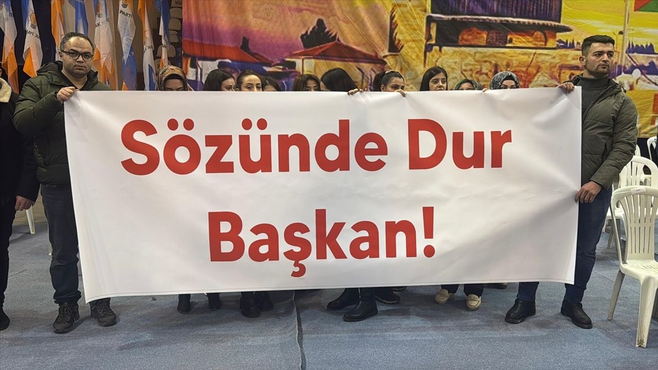 Adalet Bakanı Tunç, Amasya'da İşten Çıkarılan İşçilere Destek Verdi