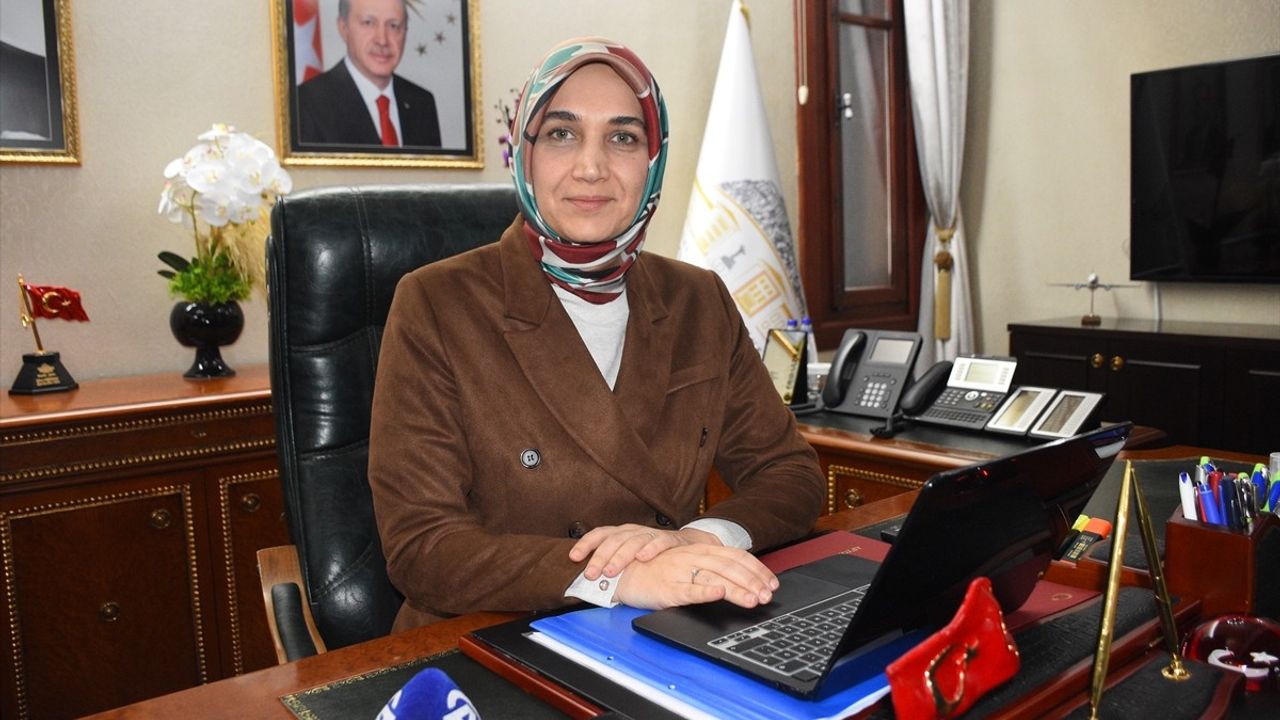 Afyonkarahisar Valisi Yiğitbaşı'nın Yılın Kareleri Oylamasına Katılımı