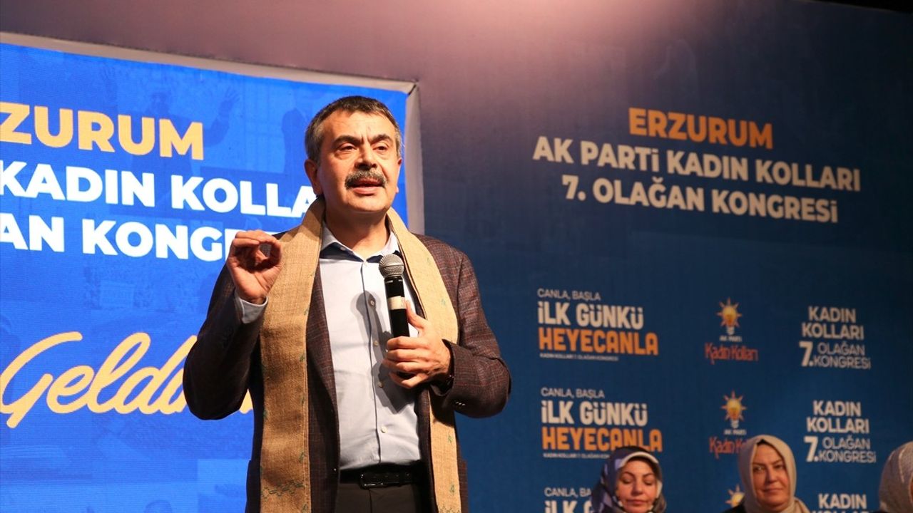 AK Parti Erzurum Kadın Kolları 7. Olağan Kongresi'nde Bakan Tekin'in Açıklamaları