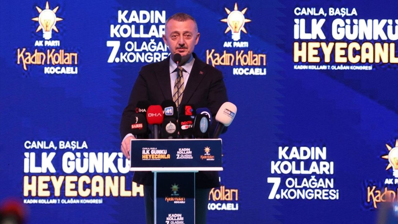 AK Parti Kocaeli Kadın Kolları Kongresi Yapıldı