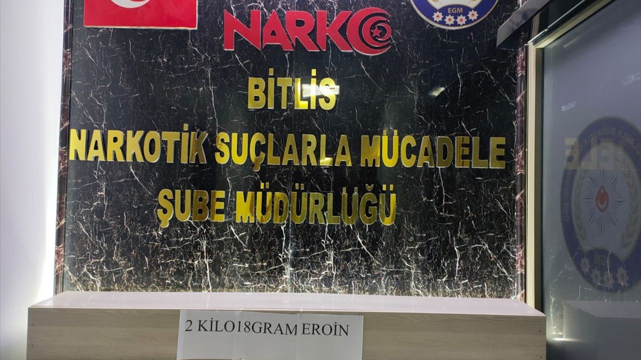 Bitlis'te 2 Kilo Eroin Ele Geçirildi