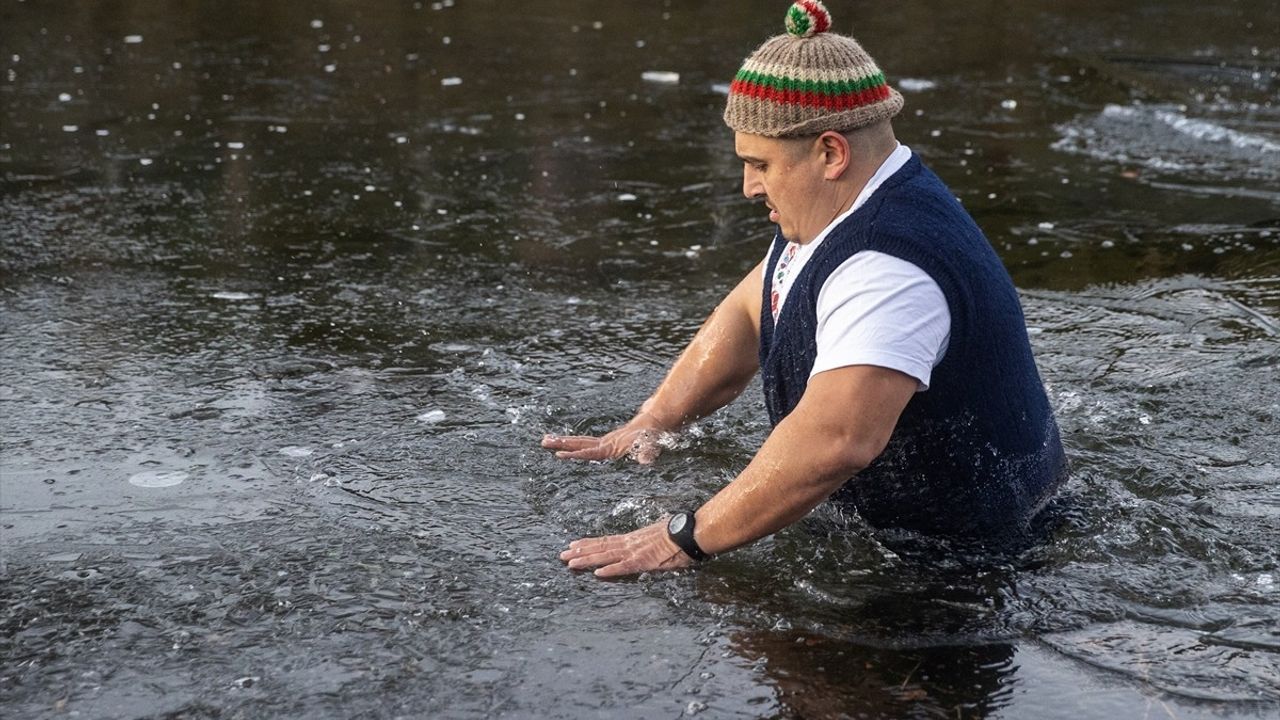 Bulgaristan'da Epifani Bayramı Coşku ile Kutlandı