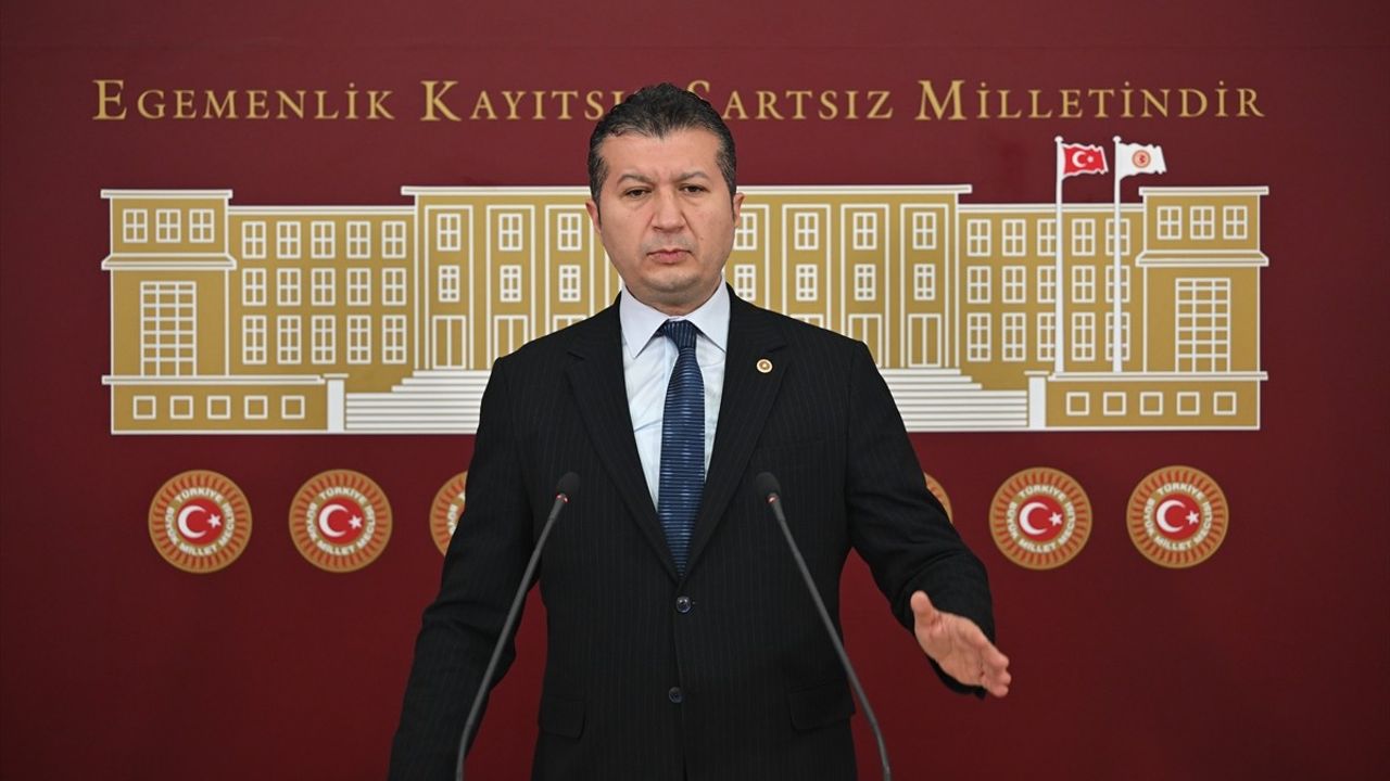 Burdur Milletvekili İzzet Akbulut Esnafın Bağkur Primine Dikkat Çekti