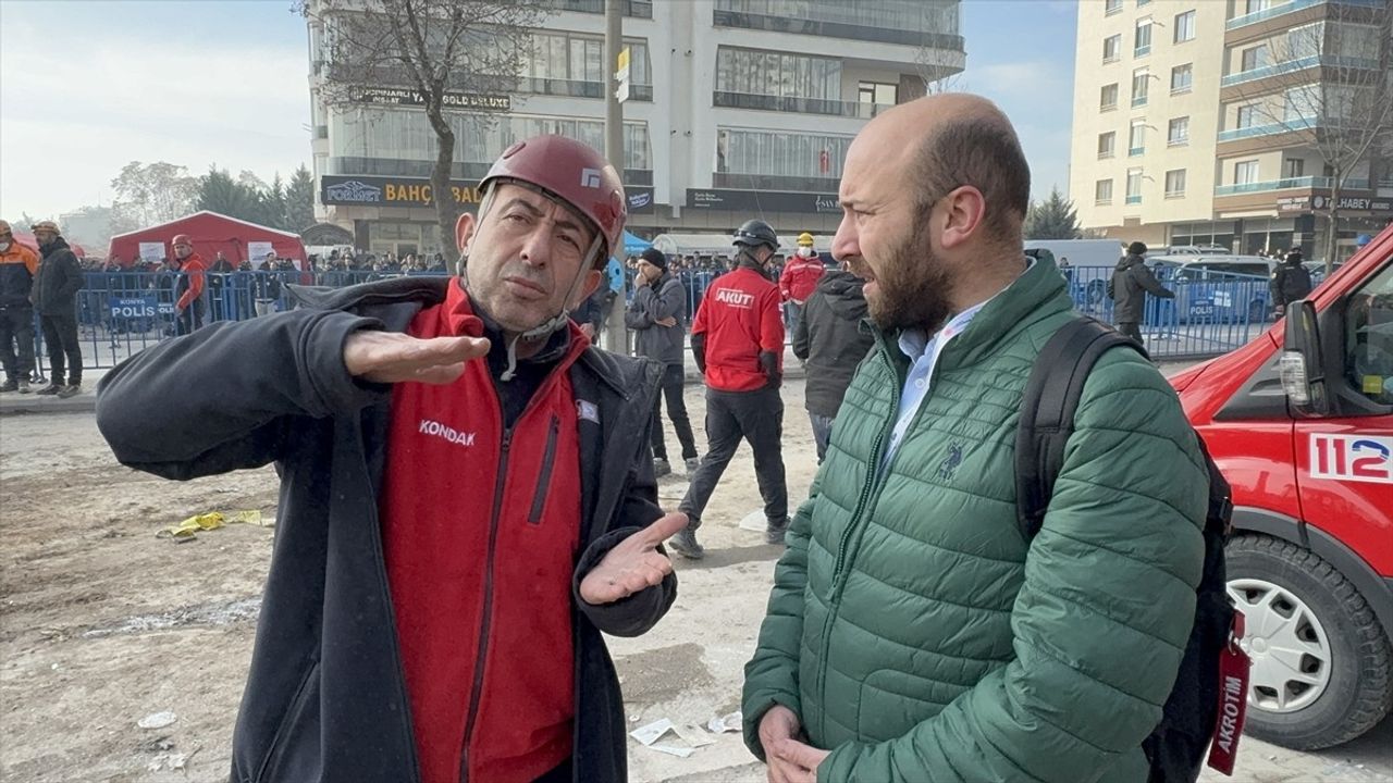 Cem Canbaz: Konya'daki Arama Kurtarma Çalışmalarında Fedakarca Mücadele