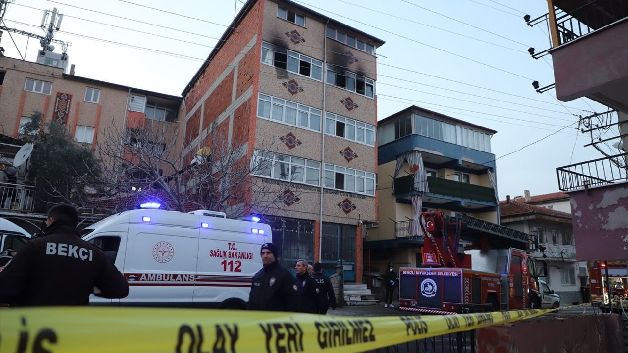 Denizli'de Yangın Faciası: Anne Hayatını Kaybetti, 3 Çocuk Yaralandı