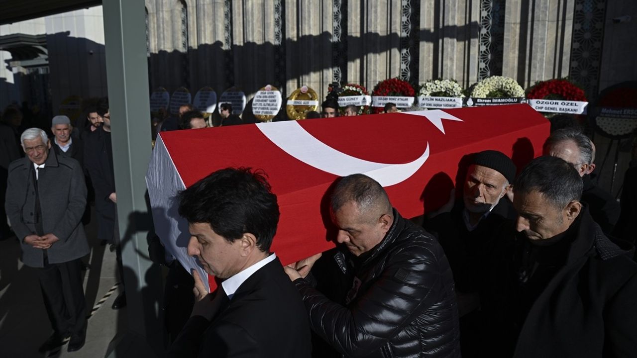 Devlet Sanatçısı Ayla Erduran Son Yolculuğuna Uğurlandı