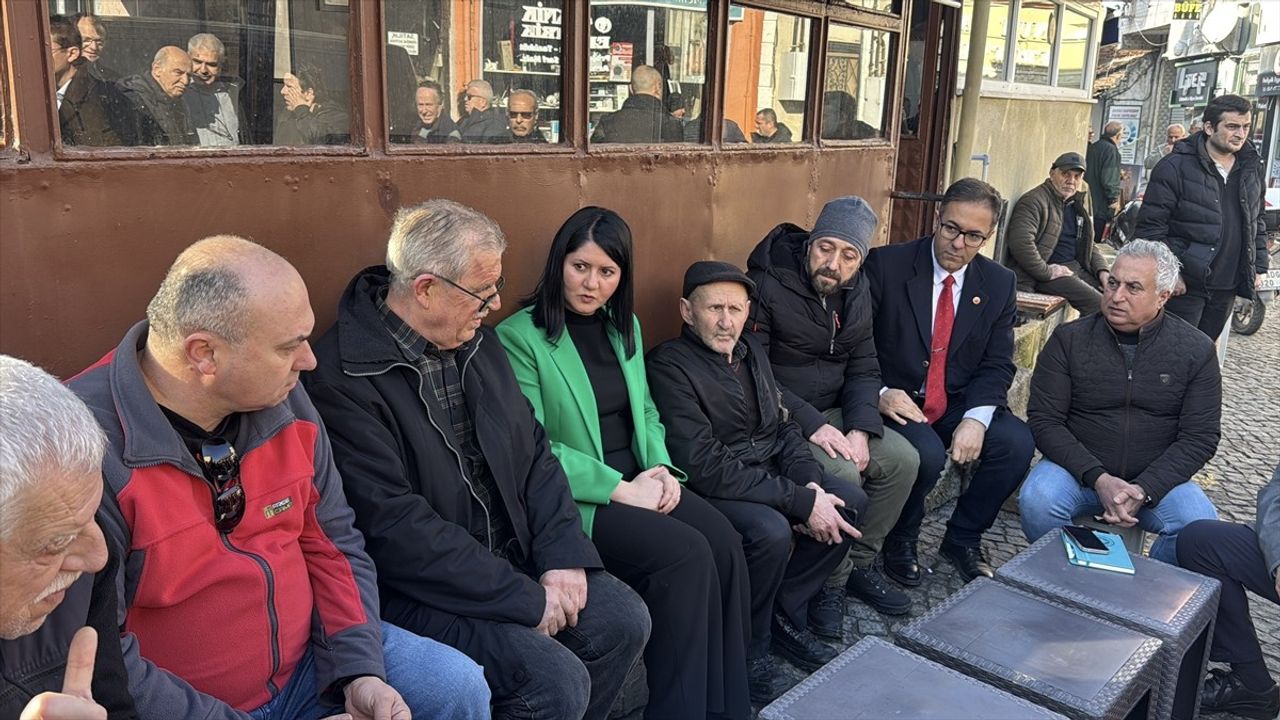 Edirne Belediye Başkanı Akın, Yangın Zararını İnceledi