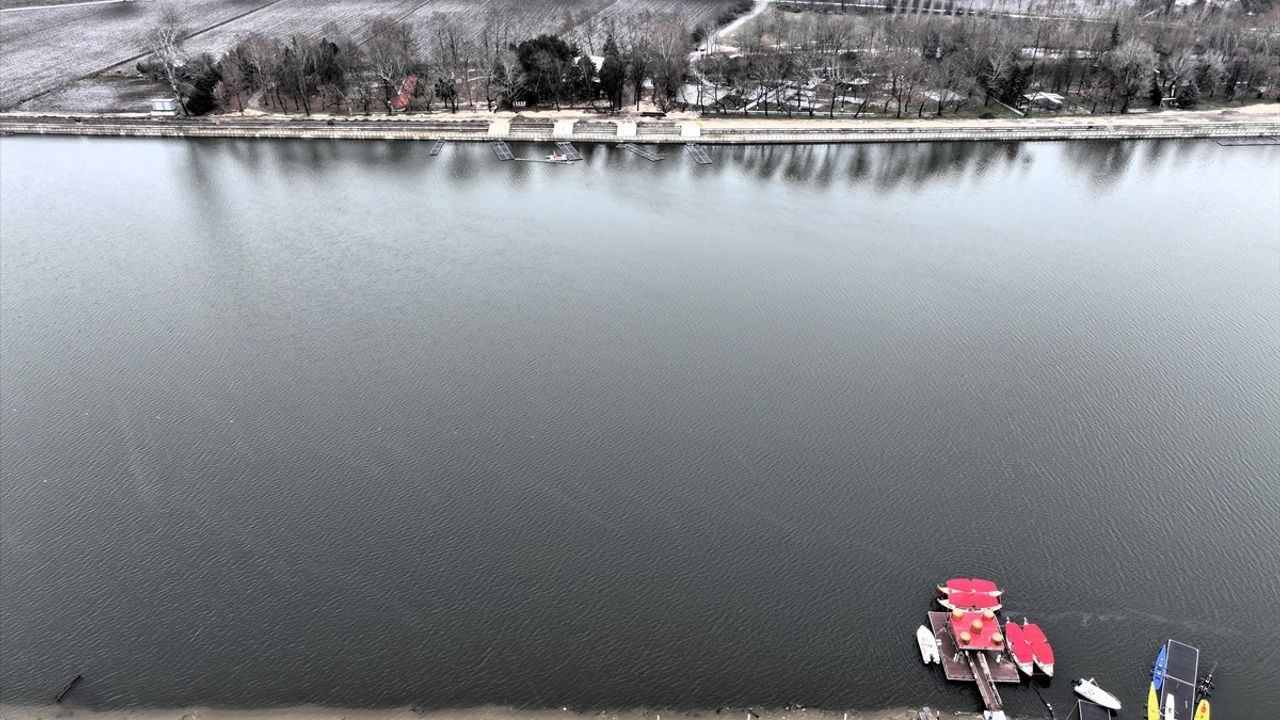 Edirne'de Tunca ve Meriç Nehirlerinin Debisi Arttı