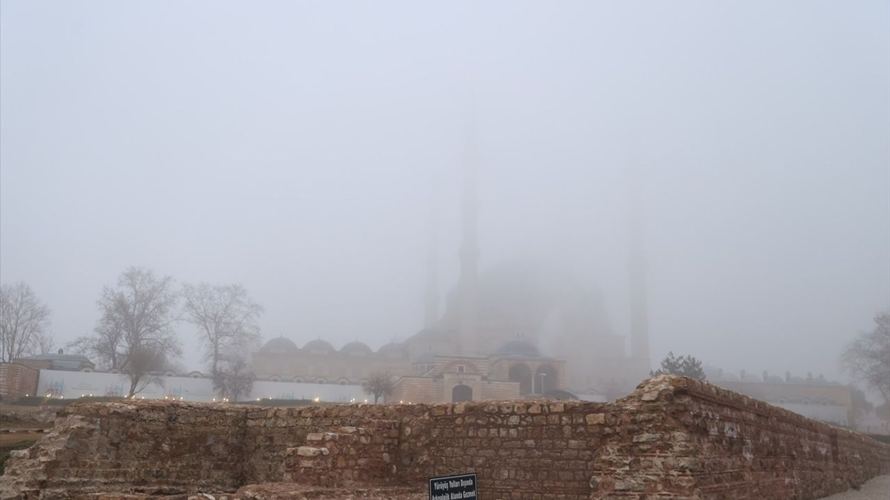 Edirne ve Tekirdağ'da Sis Etkisi