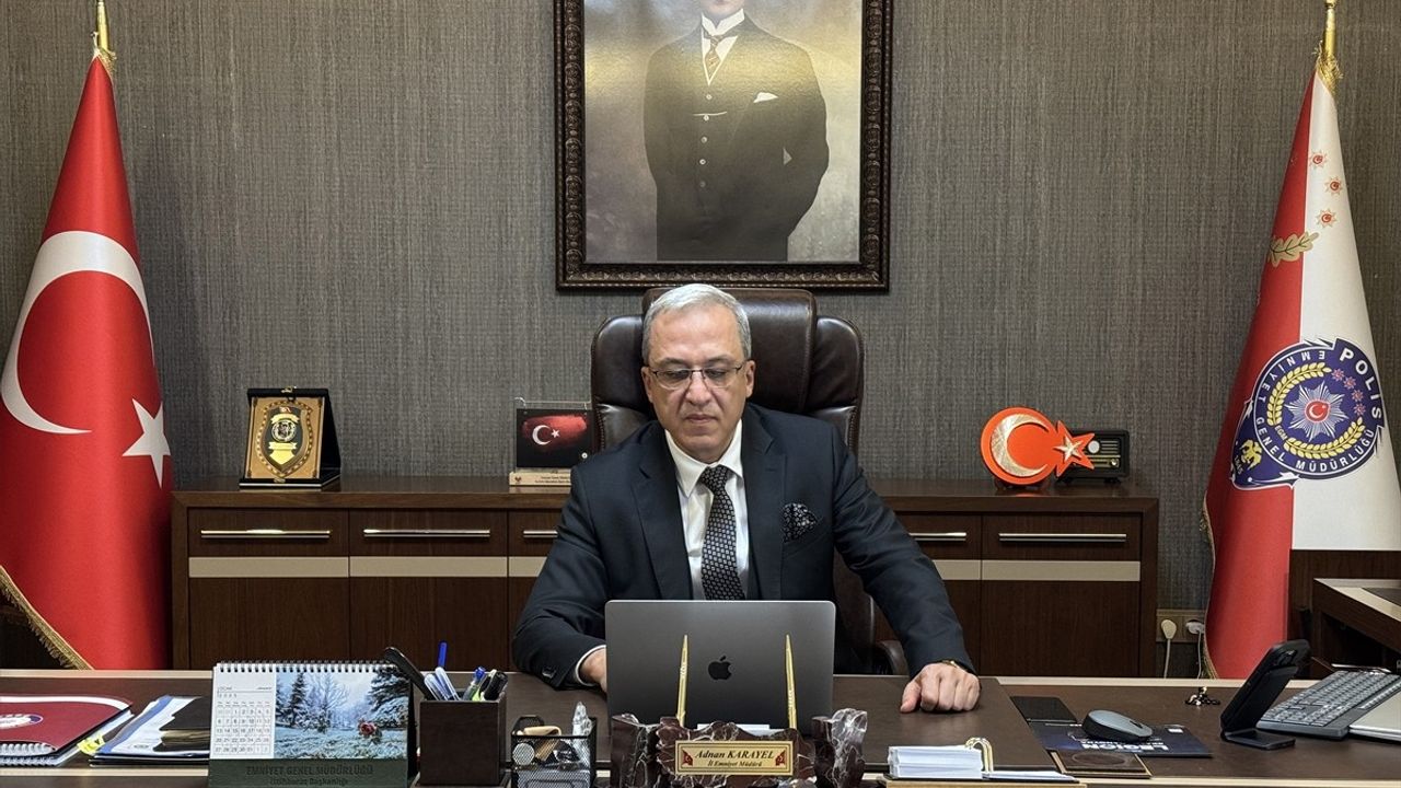Elazığ Emniyet Müdürü Adnan Karayel, Yılın Kareleri Oylamasında