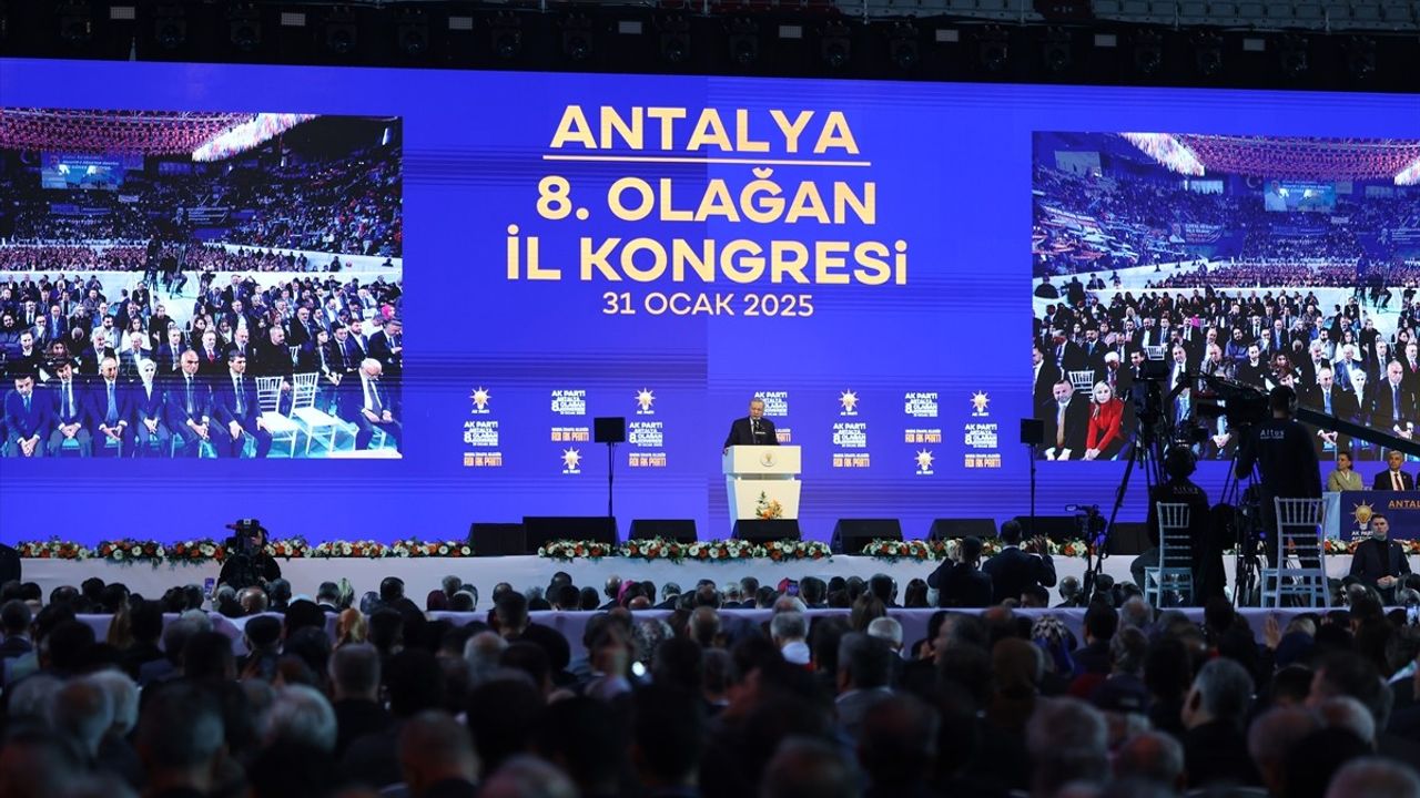 Erdoğan'dan Antalya Kongresi'nde Kritik Açıklamalar