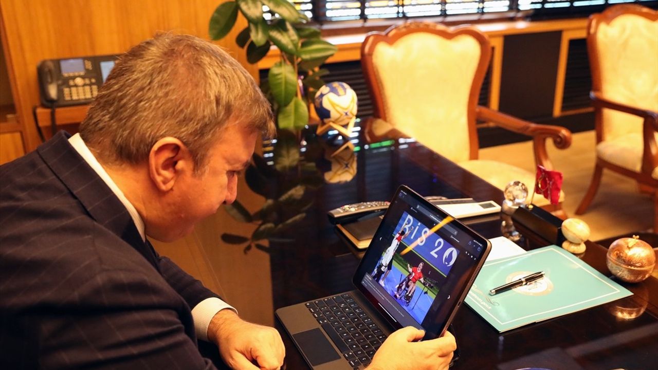 Erzincan Valisi Hamza Aydoğdu, Yılın Kareleri Oylamasına Destek Verdi