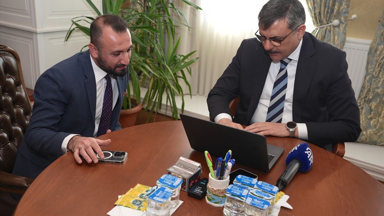 Erzurum Valisi Çiftçi, Yılın Kareleri Oylamasında