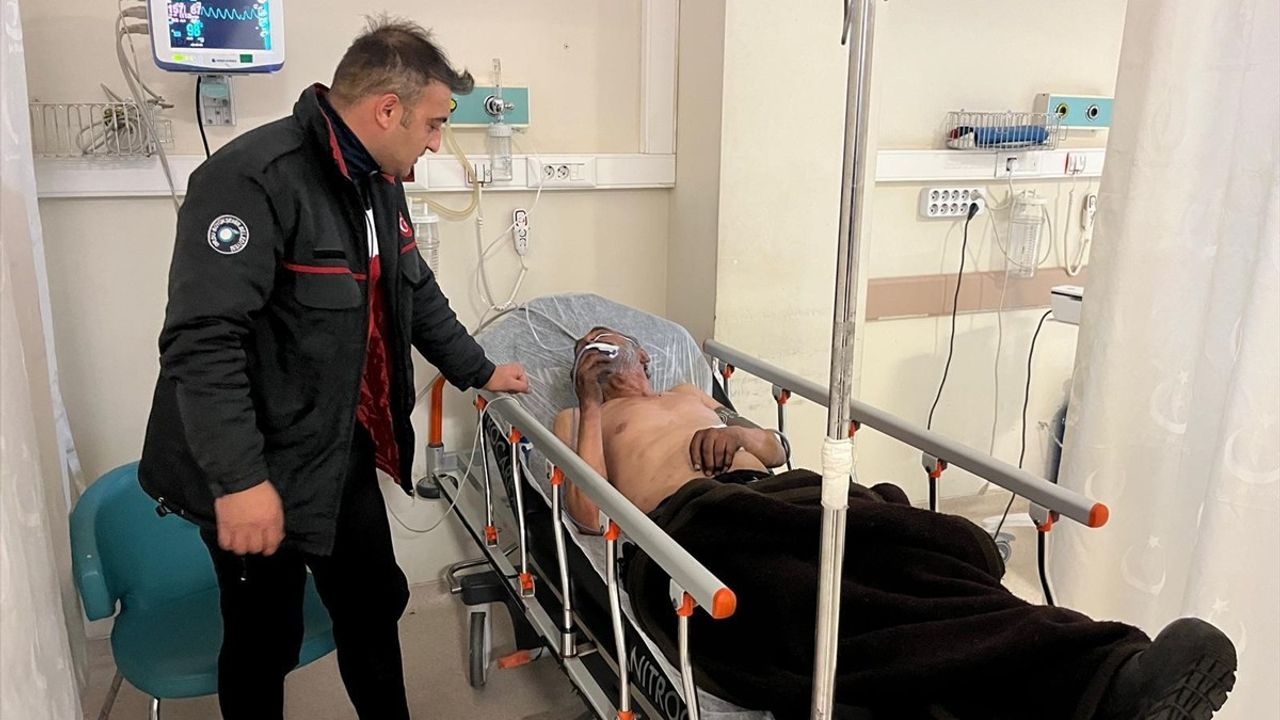 Fatsa'da Çıkan Yangında 1 Kişi Hastaneye Kaldırıldı