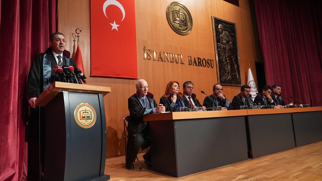 İstanbul Barosu Şubatta Olağanüstü Kurultaya Gidiyor