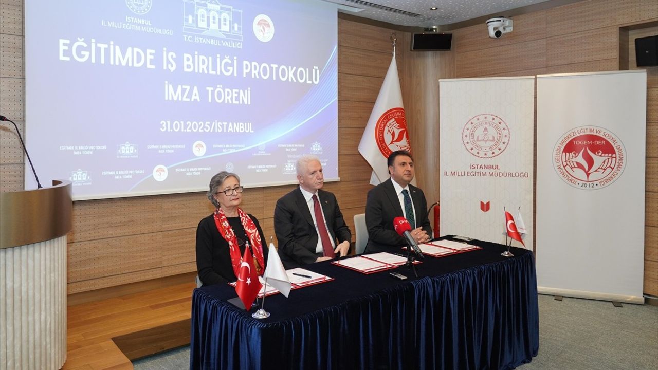 İstanbul'da Eğitimde İş Birliği Protokolü İmzalandı