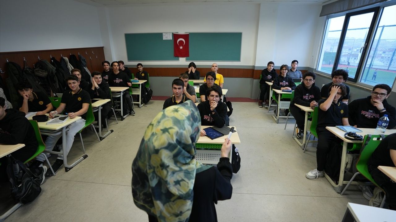 İTO Marmara Anadolu İmam Hatip Lisesi'nde Japonca Eğitimi Fırsatı