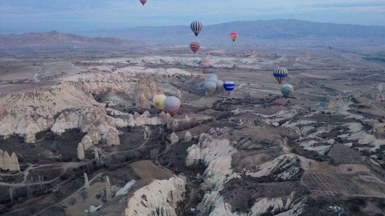 Kapadokya'da Balon Turu: Her 6 Turistten 1'i Kuş Bakışı Keşfetti