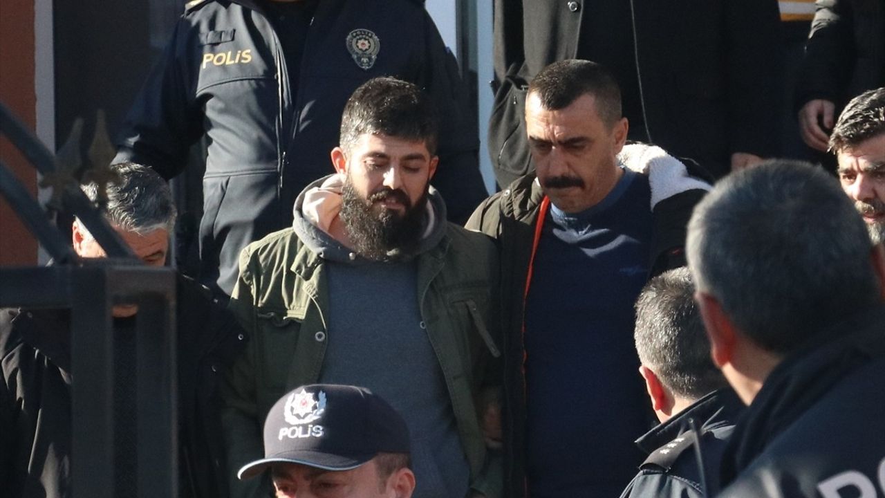 Kayseri'de Silahlı Olay: Baba Teslim Oldu