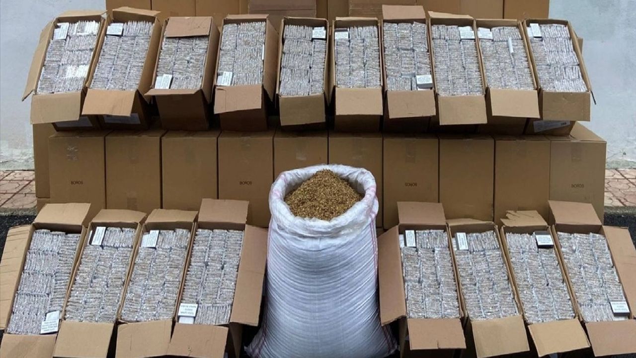 Kocaeli'de Kaçak Makaron Operasyonu: 1.2 Milyon Ele Geçirildi