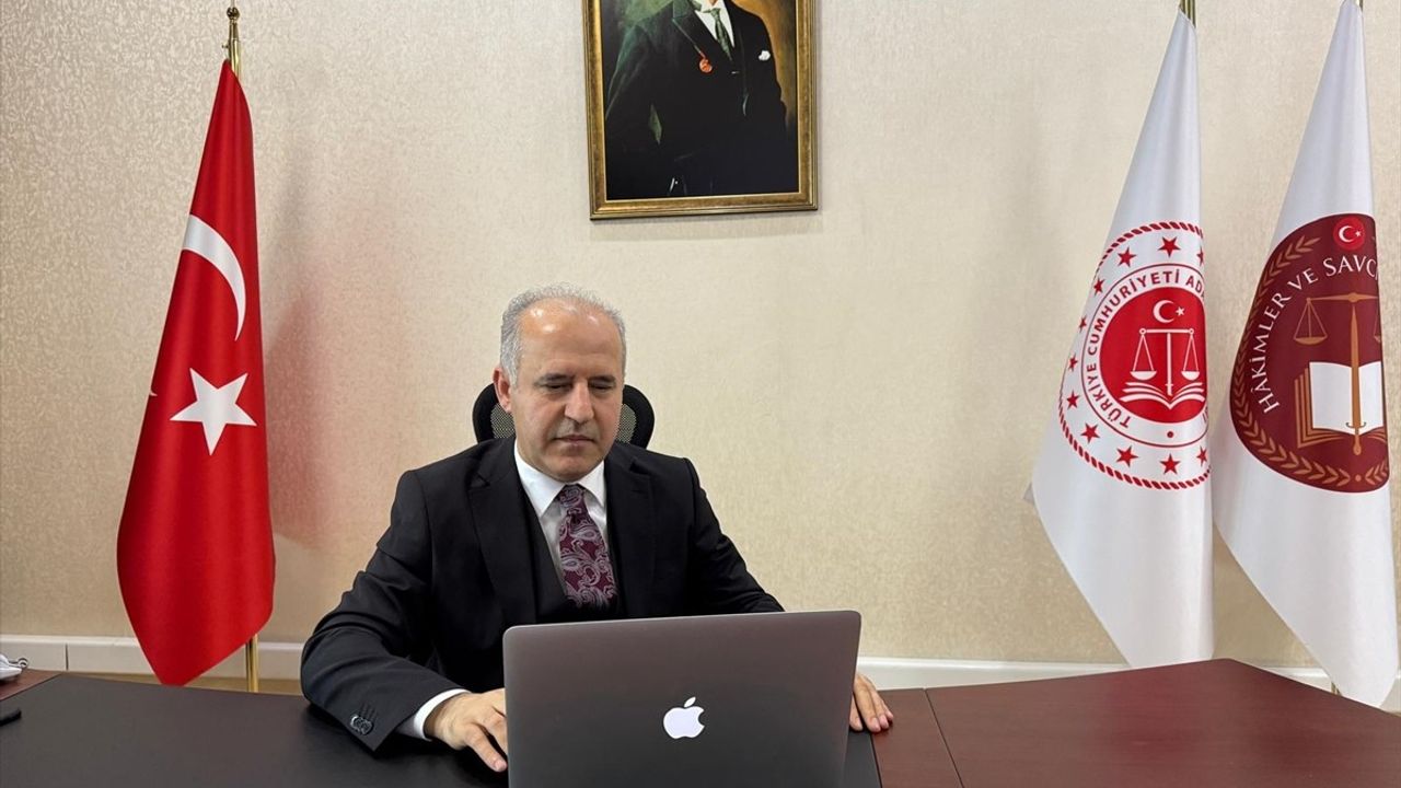 Konya Cumhuriyet Başsavcısı Halil İnal, 'Yılın Kareleri' Oylamasına Katıldı