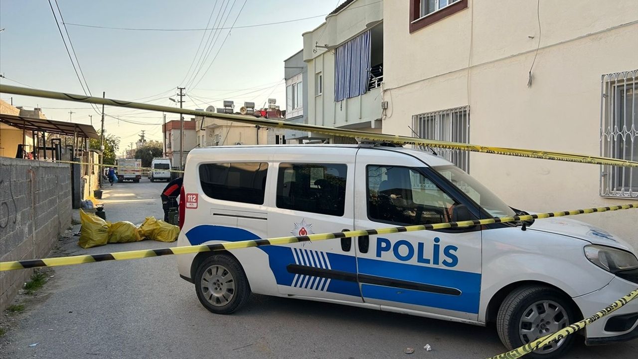 Mersin'de Zehirlenme Şüphesi: İki Çocuk Hayatını Kaybetti