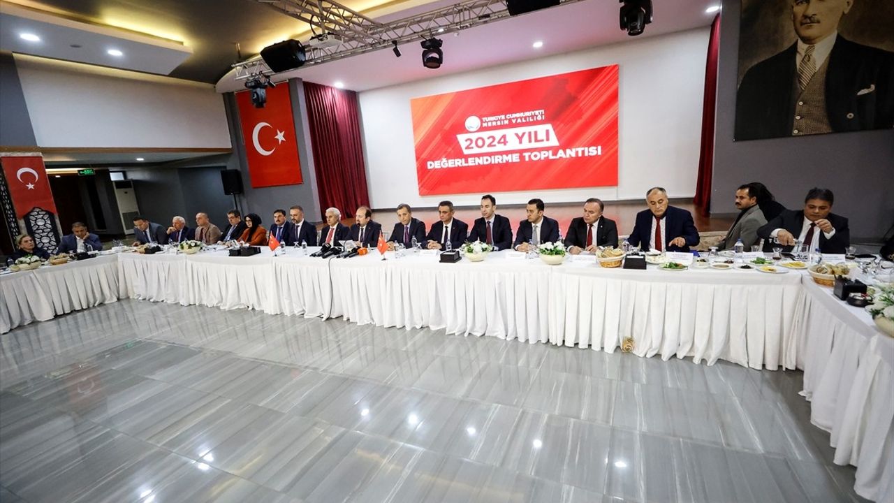 Mersin Valisi Pehlivan, Önemli Projeleri Değerlendirdi