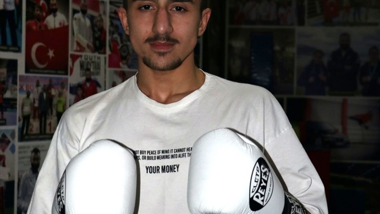 Milli Wushu Sporcu Hüseyin Eren'in Dünya Şampiyonası Hedefi