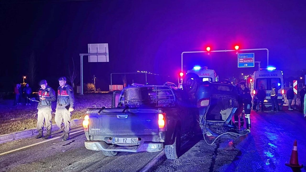 Muğla'da Feci Trafik Kazası: 2 Ölüm, 2 Yaralı