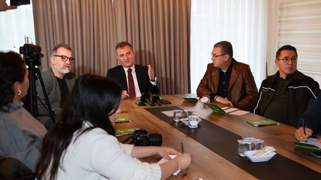 Muğla ve Aydın'daki Yangınlar: 2024'te 384 Olay 3 Bin 466 Hektar Zarar Verdi