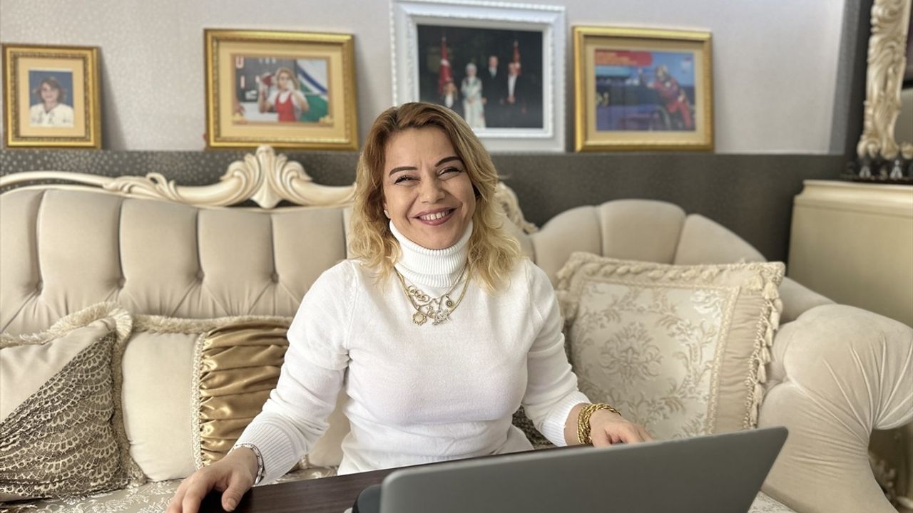 Nazmiye Muratlı'nın Yılın Kareleri Oylamasındaki Katkısı