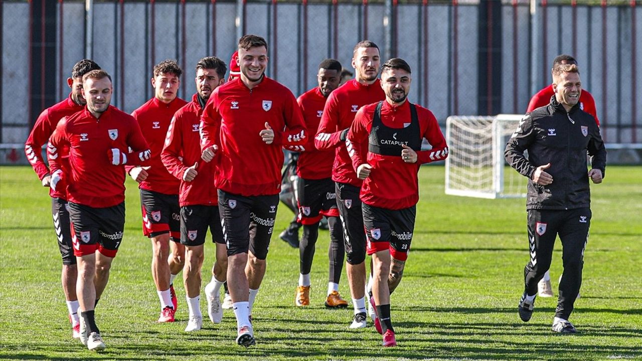 Reeder Samsunspor Başakşehir Maçına Hazırlanıyor