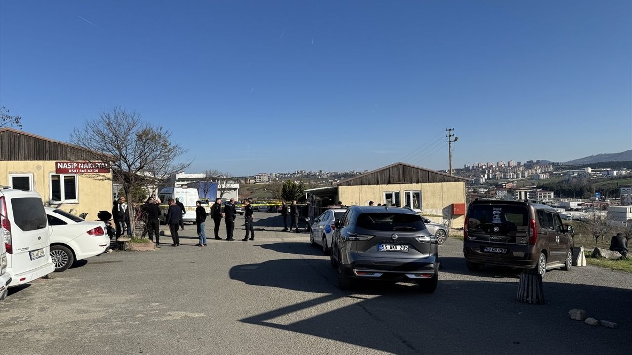 Samsun'da Silahlı Kavga: Baba ve Oğul Yaralandı