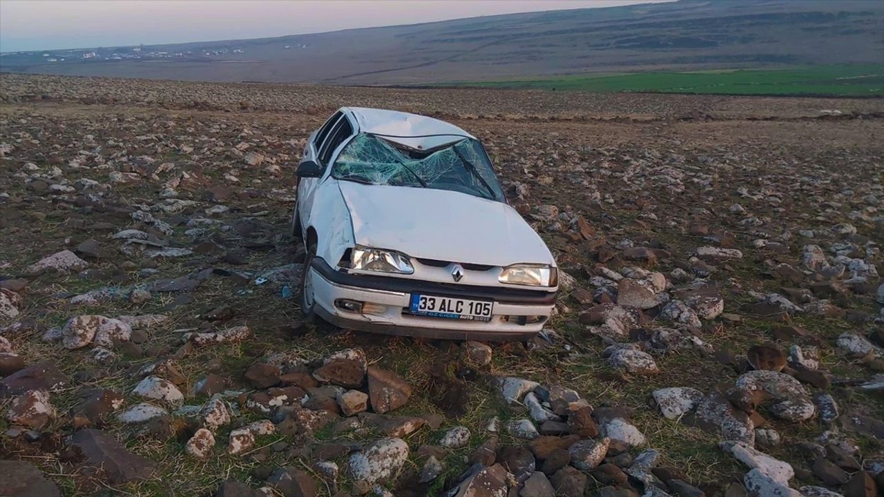 Şanlıurfa'da Otomobil Şarampole Devrildi: 7 Yaralı