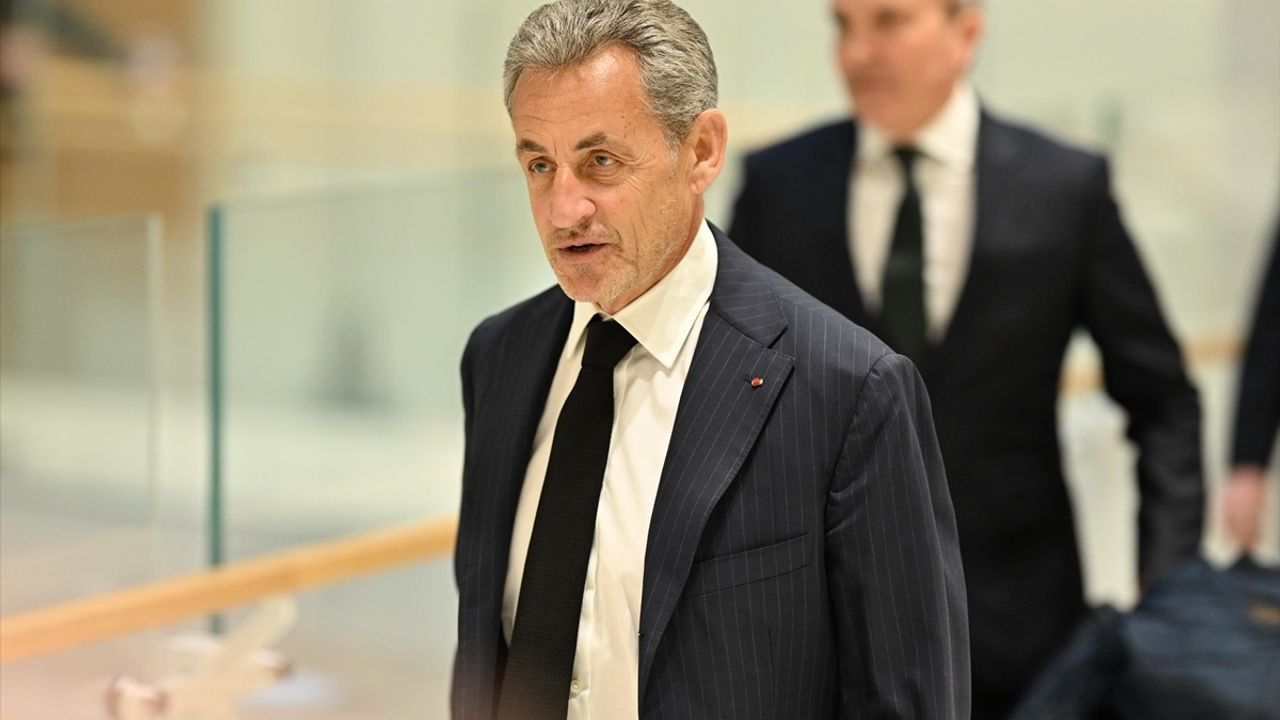 Sarkozy'nin Libya Davası Bugün Başlıyor