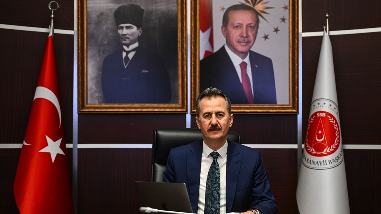 Savunma Sanayii Başkanı Haluk Görgün, Anadolu Ajansı'nın Oylamasına Katıldı