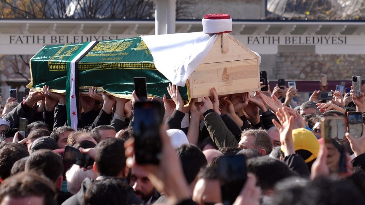 Suriyeli Alim Sariya El Rifai İçin Fatih Camisi'nde Cenaze Töreni